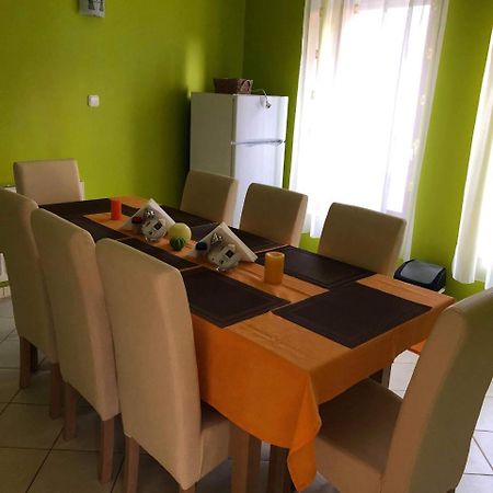 Kristaly Apartmanhaz Sárvár Eksteriør billede