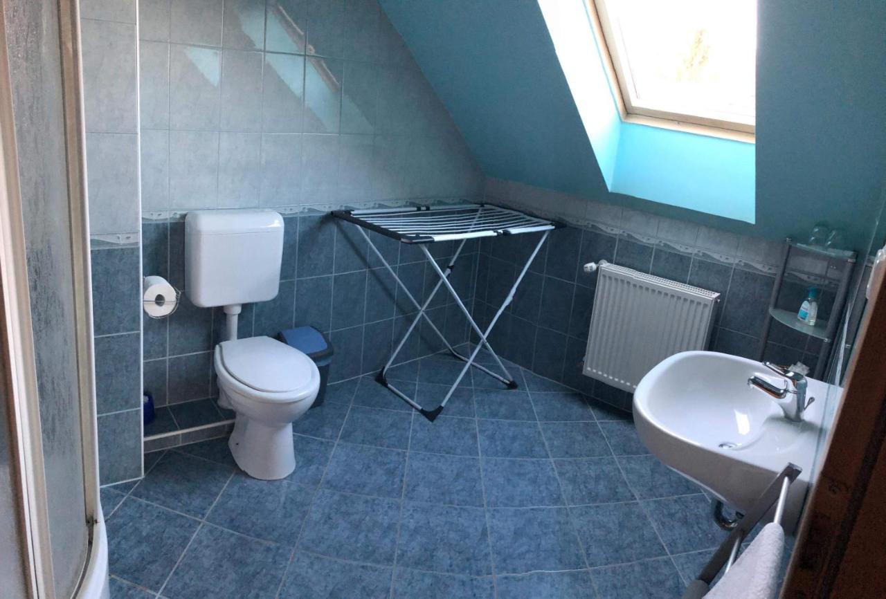Kristaly Apartmanhaz Sárvár Eksteriør billede